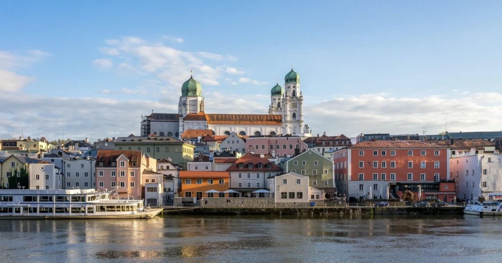 cheap places to travel