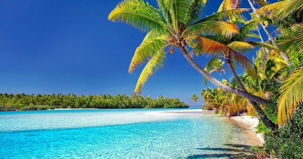 cook islands resorts